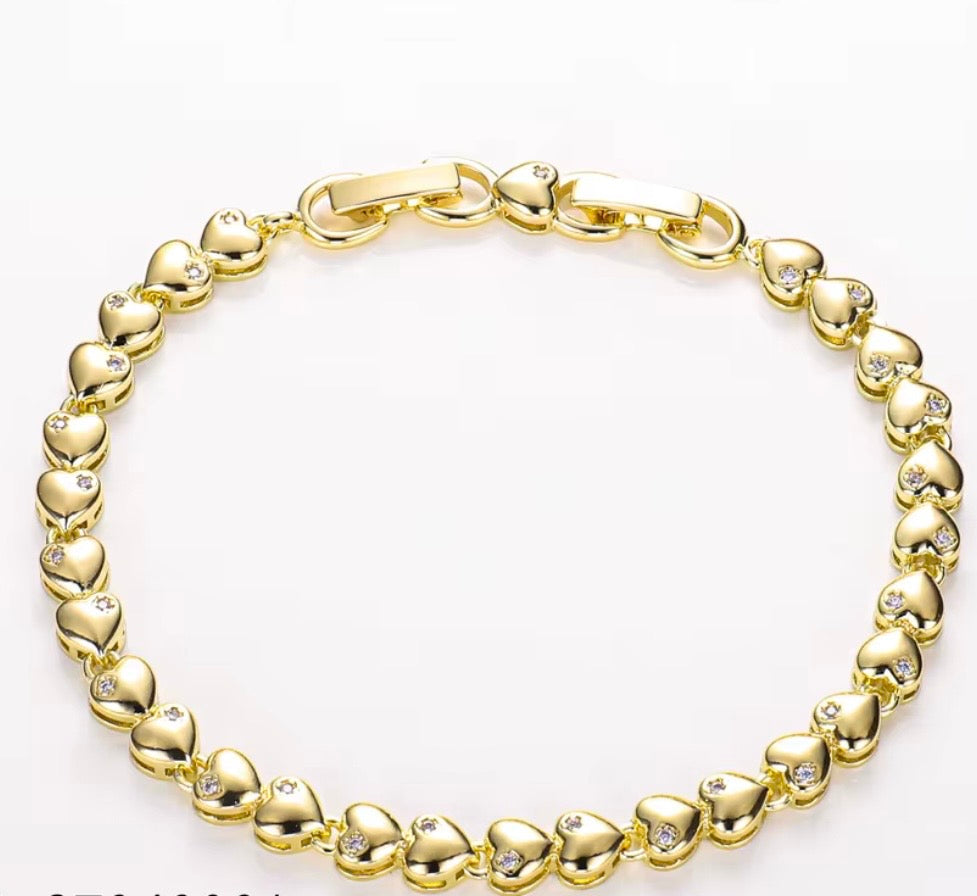 Solid Heart Bracelet